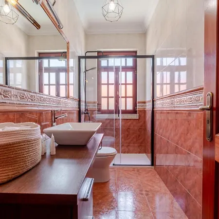 Hostwise - Country W/ Pool, Court & Views Paredes (Porto)