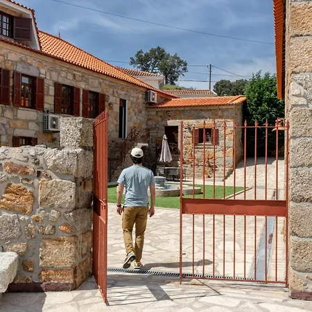 Hostwise - Country W/ Pool, Court & Views Σπίτι διακοπών