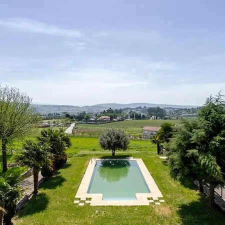 Hostwise - Country W/ Pool, Court & Views