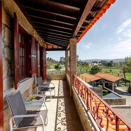 Dom wakacyjny Hostwise - Country W/ Pool, Court & Views