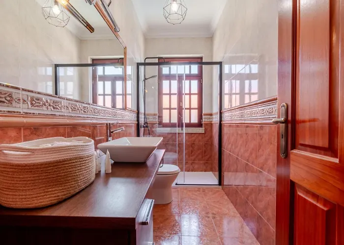 Hostwise - Country W/ Pool, Court & Views Paredes (Porto)