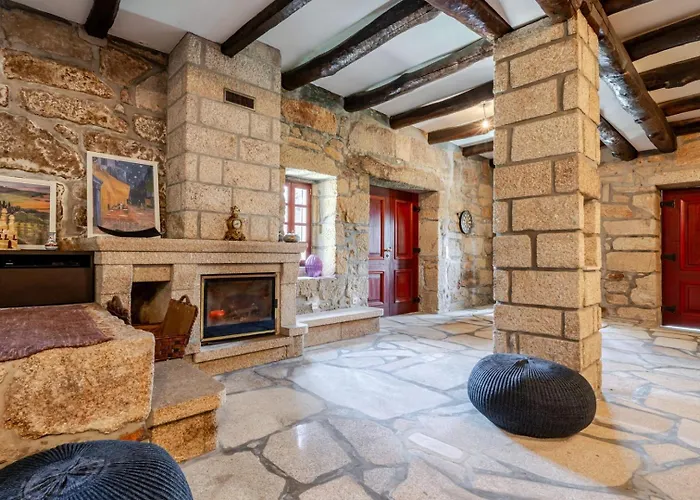 Hébergement de vacances Hostwise - Country W/ Pool, Court & Views *