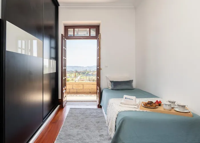 Hostwise - Country W/ Pool, Court & Views * Paredes (Porto)